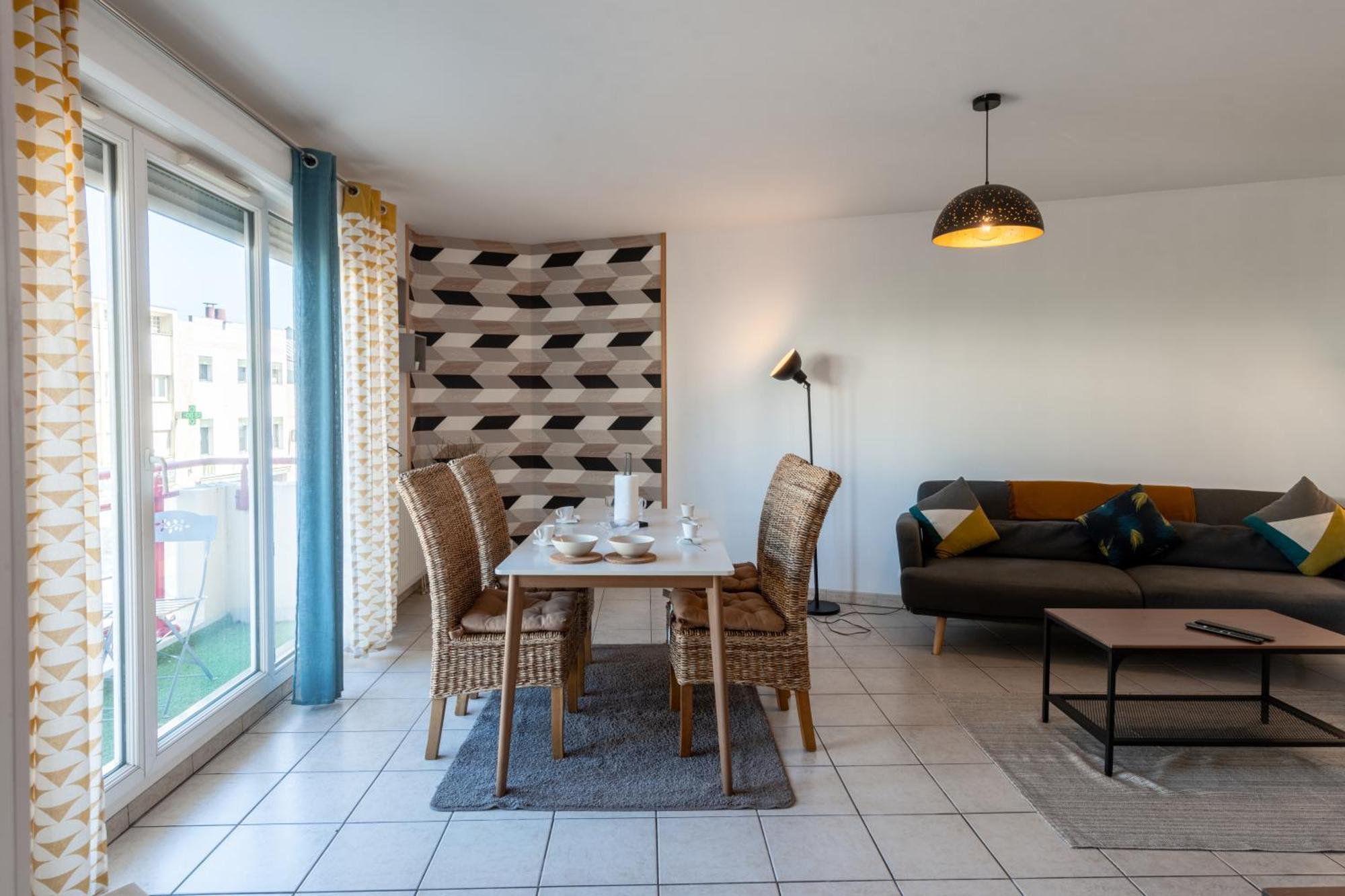 Chic Appart Avec Parking Au Centre-Ville Rouen Ngoại thất bức ảnh
